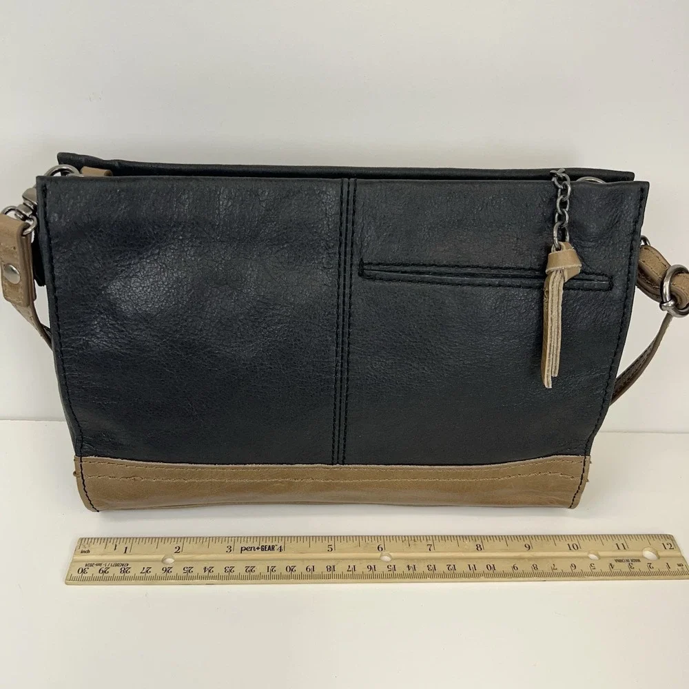 THE SAK Soft Leather Crossbody Bag Black Tan Western Boho Zip Top Shoulder Purse